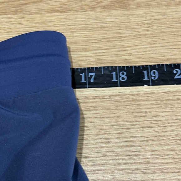 Athleta Venture Pant Gray/Blue Cargo Jogger Pants Women's Size 12 - Picture 3 of 9